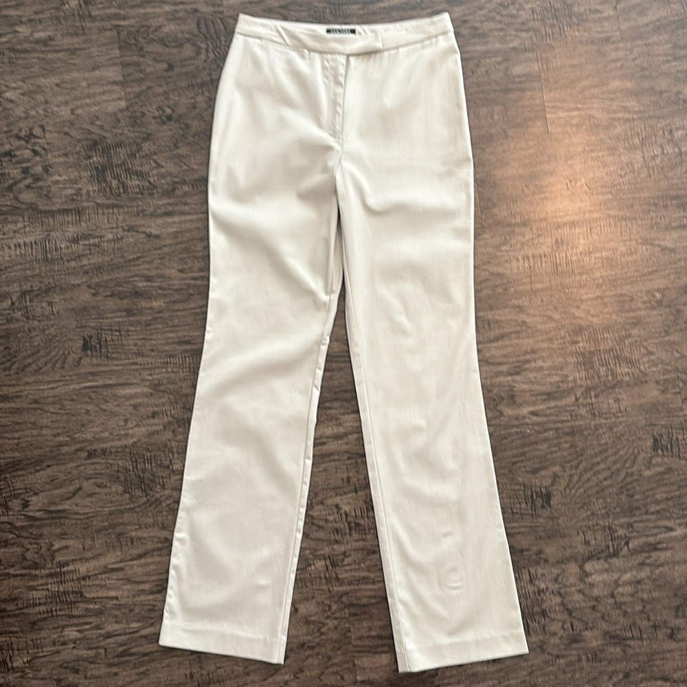 NWOT: New York & Co Beige/Light Cream Colored Womens Cotton Pants